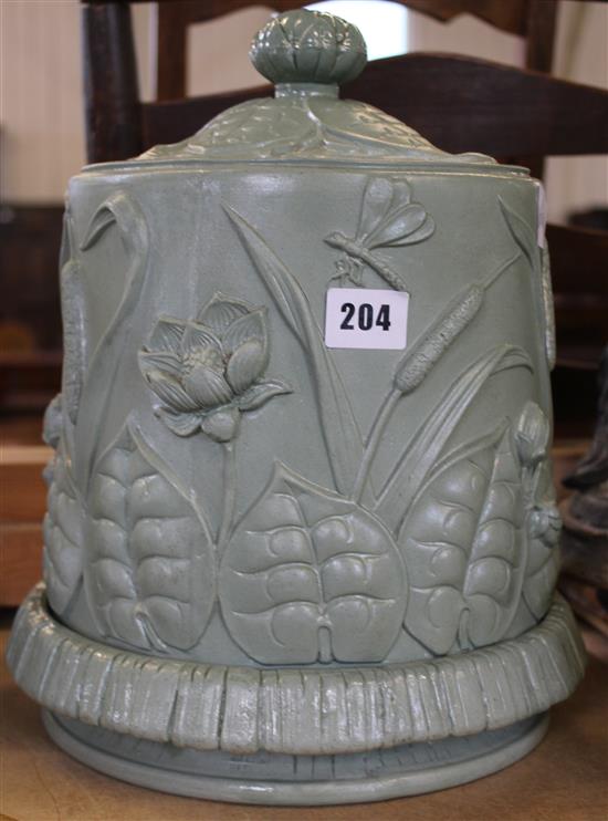 Victorian celadon- green stoneware cheese bell and stand(-)